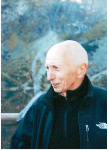 Zdjęcie nr 2 (9)
                                	                             Bogusław Mazurkiewicz, Morskie Oko, lata 2000.
                            